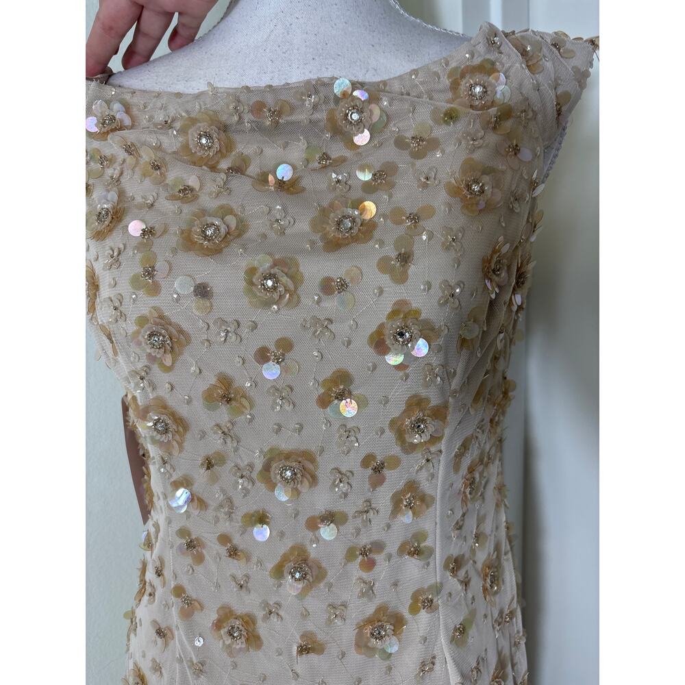 NWT Adrianna Papell Champagne Off the Shoulder Beaded Column Gown Sz 8 - Picture 2 of 5